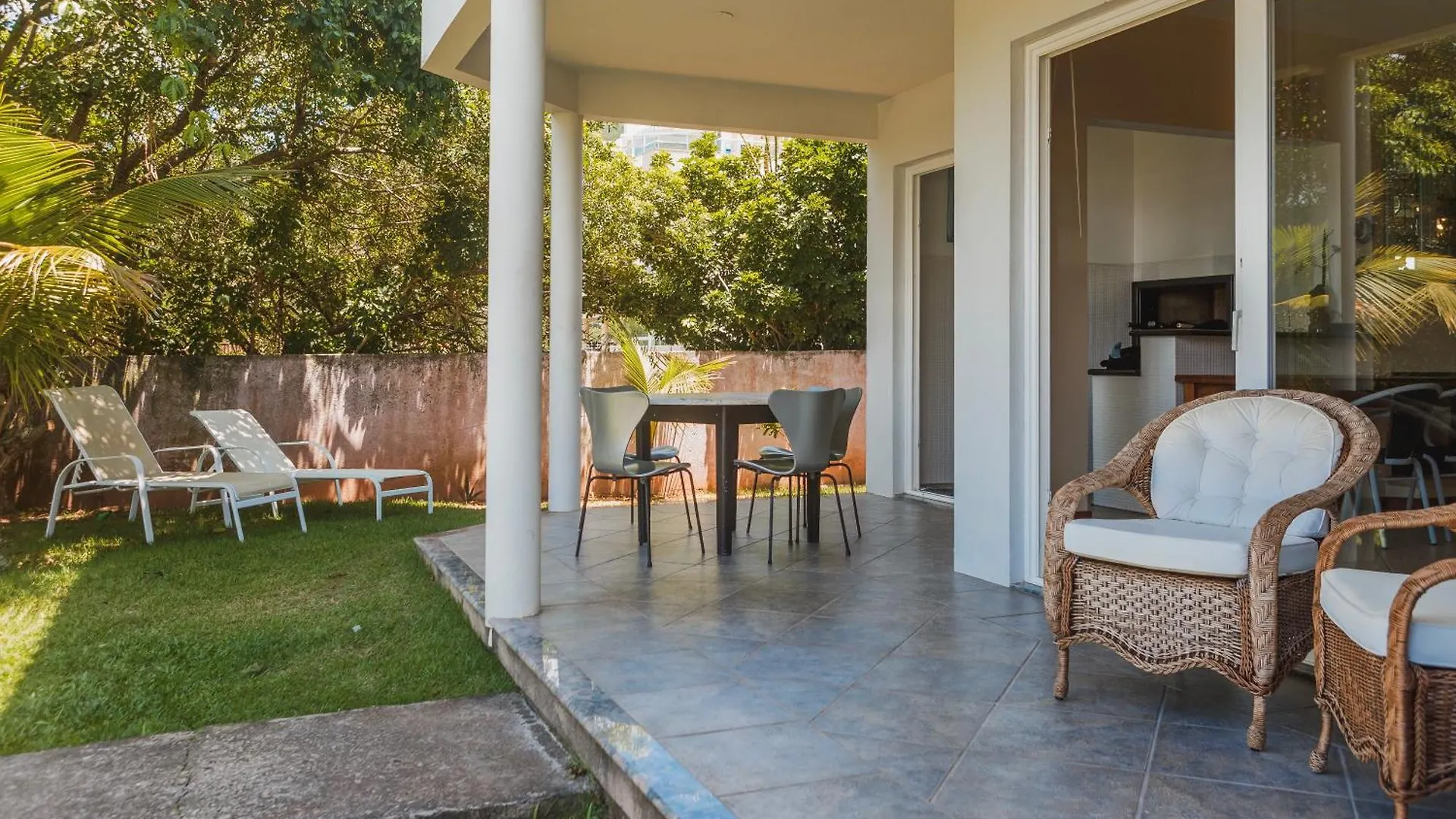 Casa Alto Padrao Frente Mar Acores Florianopolis Villa